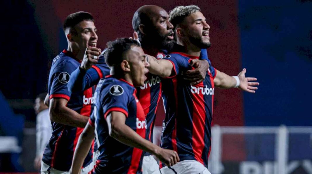 san-lorenzo-empata-1-1-con-liverpool-en-un-partido-clave-por-la-copa-libertadores