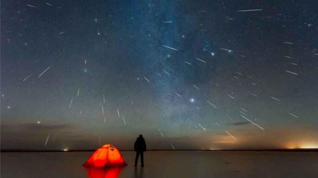 la-doble-lluvia-de-meteoros-que-iluminara-el-cielo-nocturno-de-estados-unidos-en-julio:-cuando-es-y-como-verla