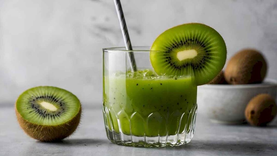 bomba-de-colageno-y-vitamina-c:-los-increibles-beneficios-de-sumar-el-kiwi-a-tu-dieta