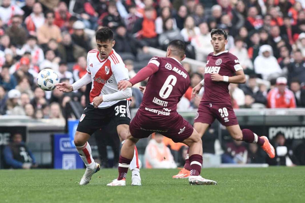 river-–-lanus,-en-vivo-por-la-liga-profesional:-el-millonario-estrena-sus-refuerzos-en-el-monumental