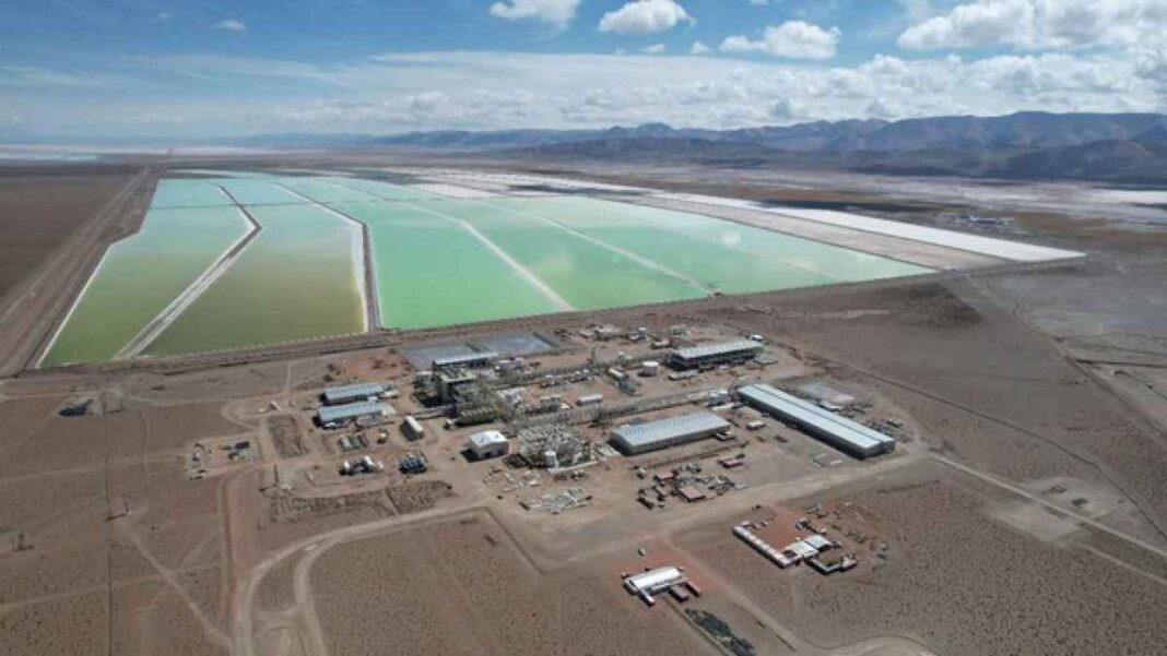 por-el-derrumbe-del-litio,-empresas-mineras-anuncian-mas-despidos-en-argentina