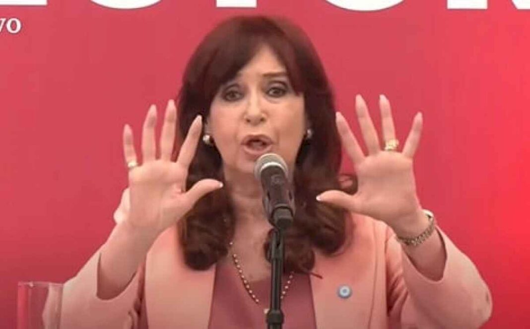 cristina-kirchner-hablo-desde-mexico-en-medio-de-la-crisis-politica-desatada-en-venezuela