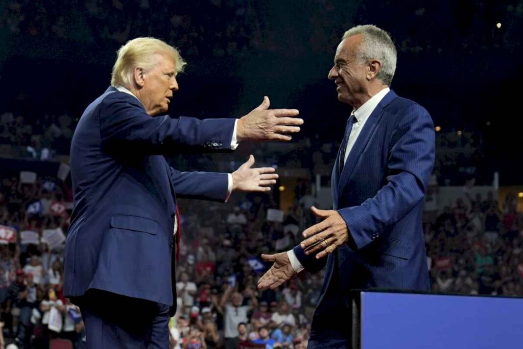 robert-f-kennedy-jr.-suspendio-su-campana-y-apoyo-a-trump:-que-impacto-podria-tener-en-la-campana?