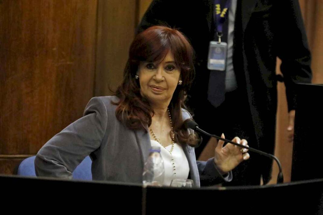 divisiones-en-el-tribunal-que-revisa-la-condena-a-prision-de-cristina-kirchner-en-el-caso-vialidad