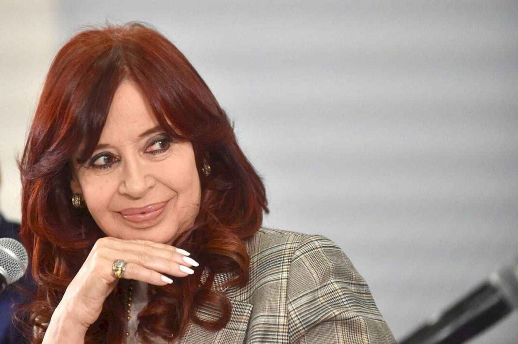 cristina-kirchner-le-pidio-al-chatgpt-un-analisis-de-la-condena-por-vialidad