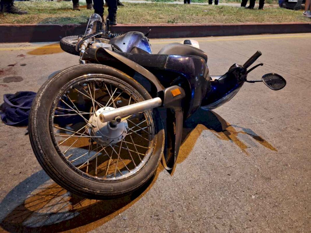 policia-se-enfrento-con-motochoros-en-cordoba:-los-tres-terminaron-baleados